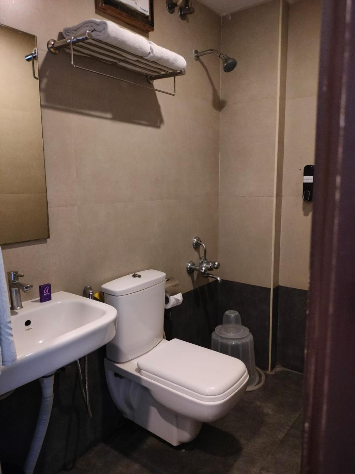 Astra Hotels & Suites - Hsr Layout Sector 1, Near Ecospace Bellandur بنغالور المظهر الخارجي الصورة