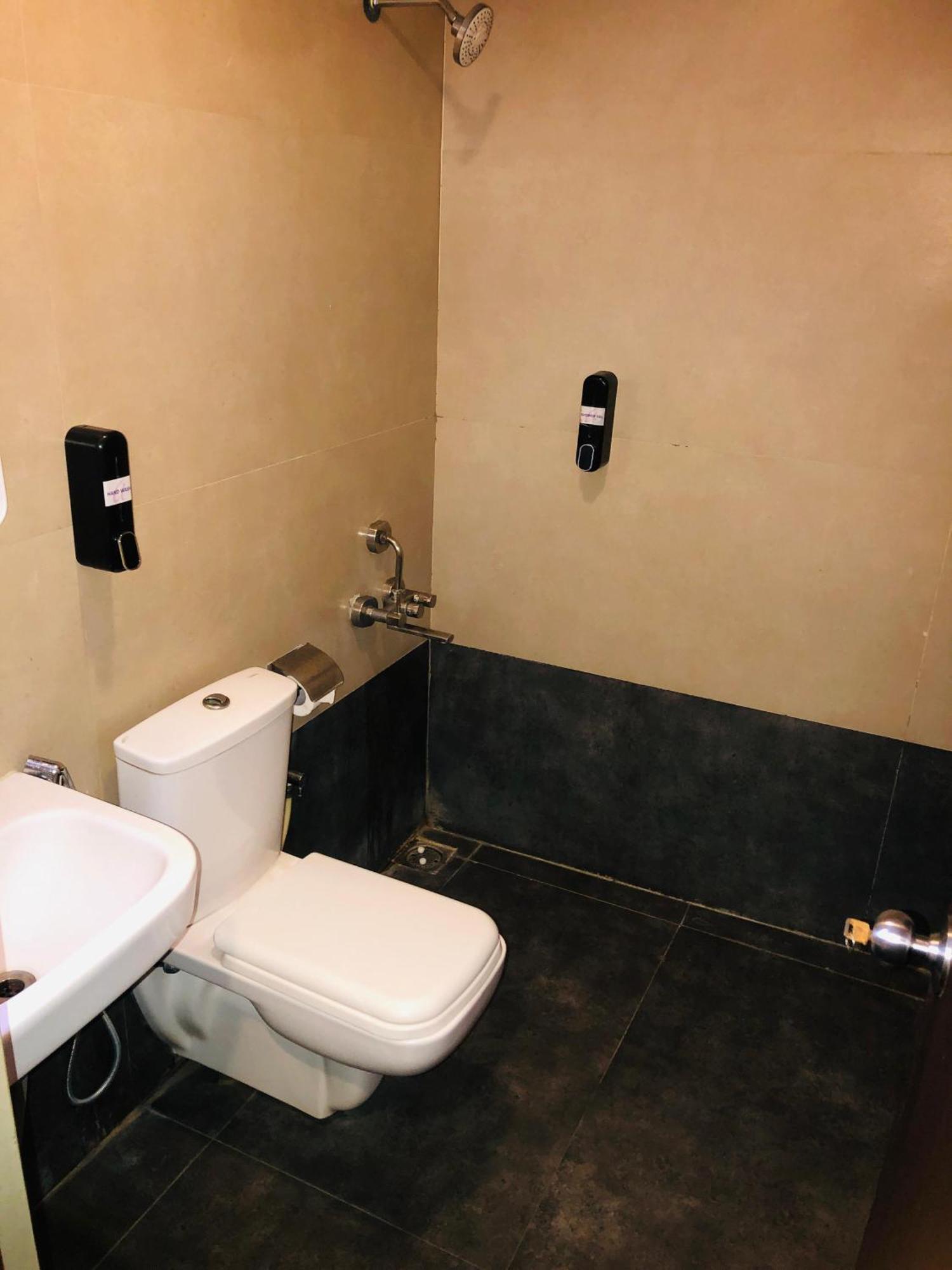 Astra Hotels & Suites - Hsr Layout Sector 1, Near Ecospace Bellandur بنغالور المظهر الخارجي الصورة